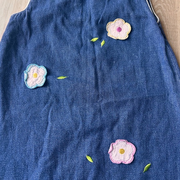 Vintage denim dress girls floral embroidered sundress Mayfair kids size 4t - Picture 2 of 6